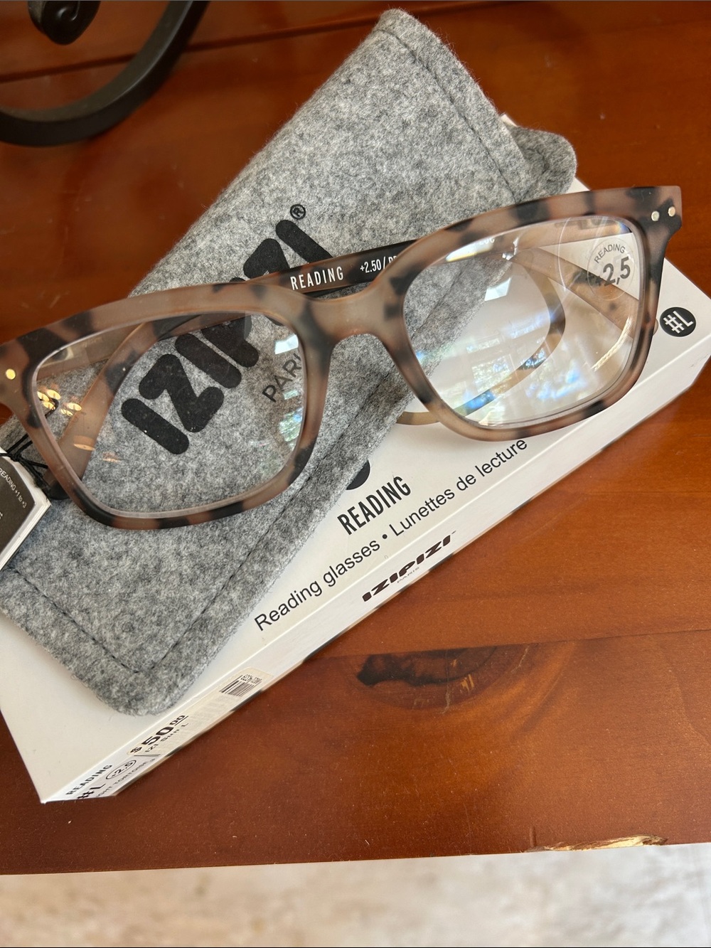 IZIPIZI Reading Glasses - Light Tortoise
